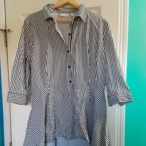 High-low peplum NY&Co shirt